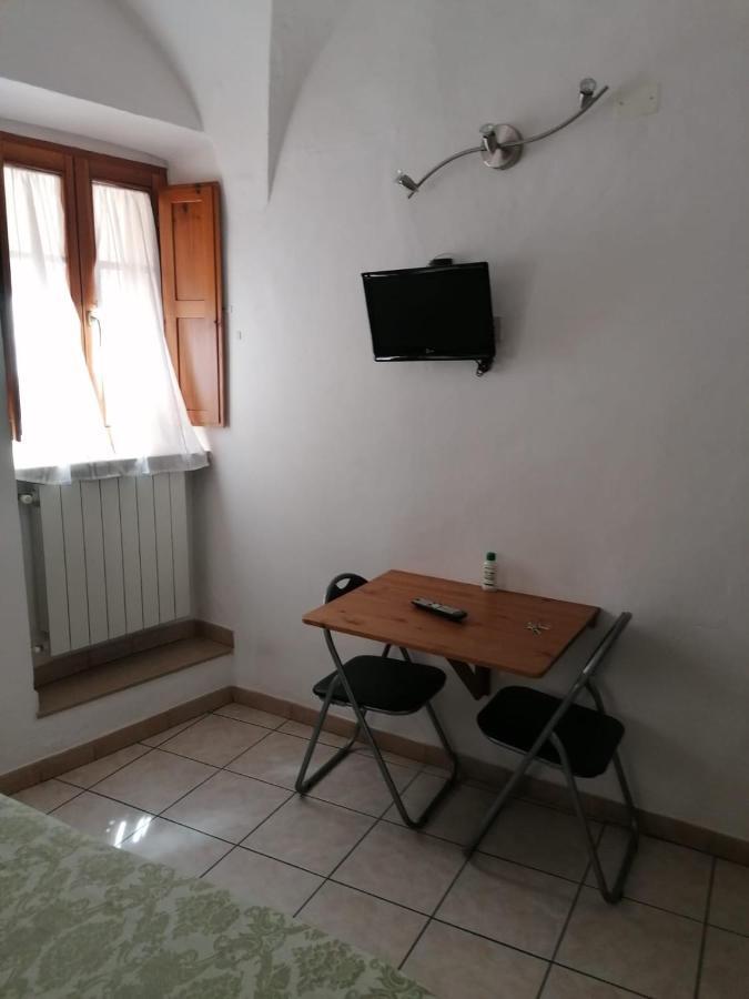 Camere La Torre Вольтерра Екстер'єр фото