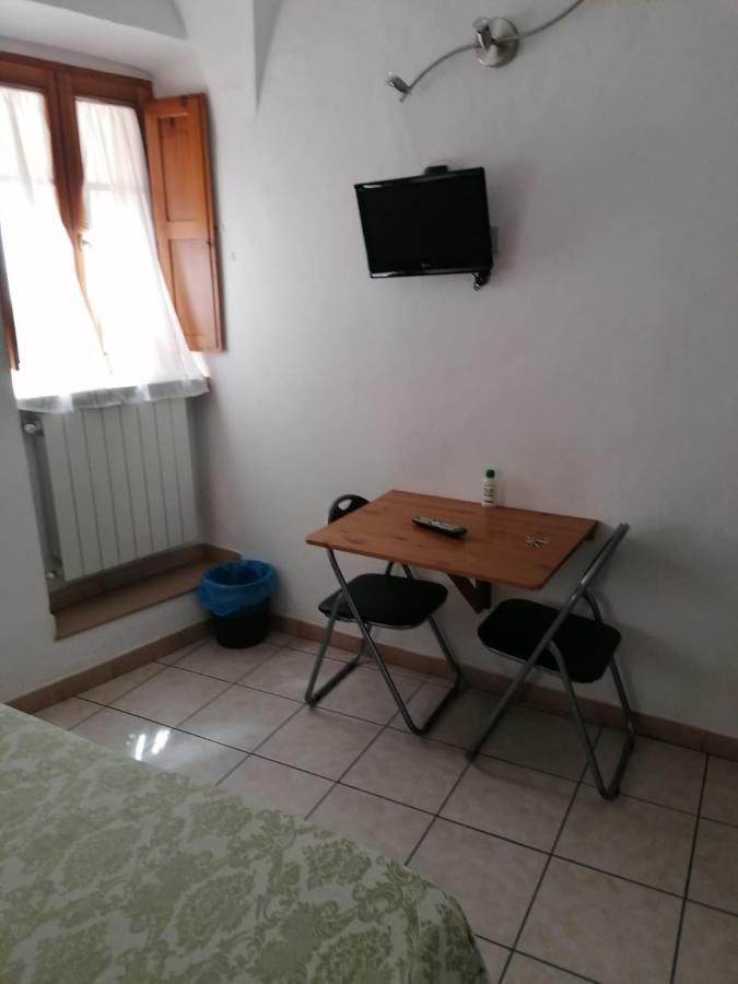 Camere La Torre Вольтерра Екстер'єр фото