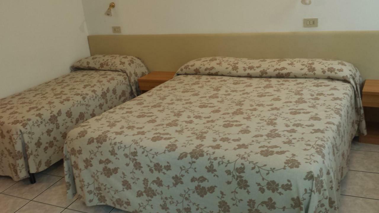 Camere La Torre Вольтерра Екстер'єр фото